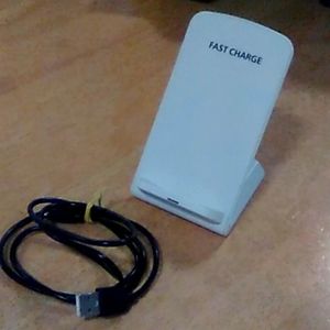 Wireless charger stand